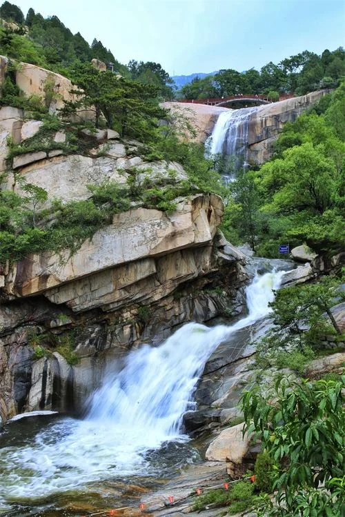 山东泰安十大旅游景点_1