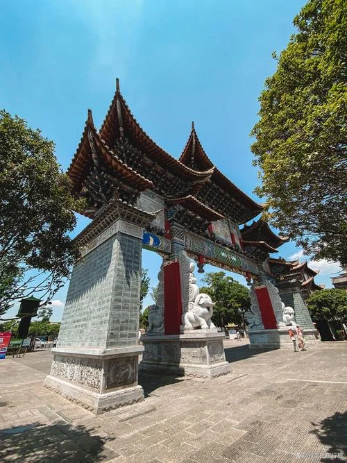 昆明旅游必去十大景点推荐-昆明必去十大景点