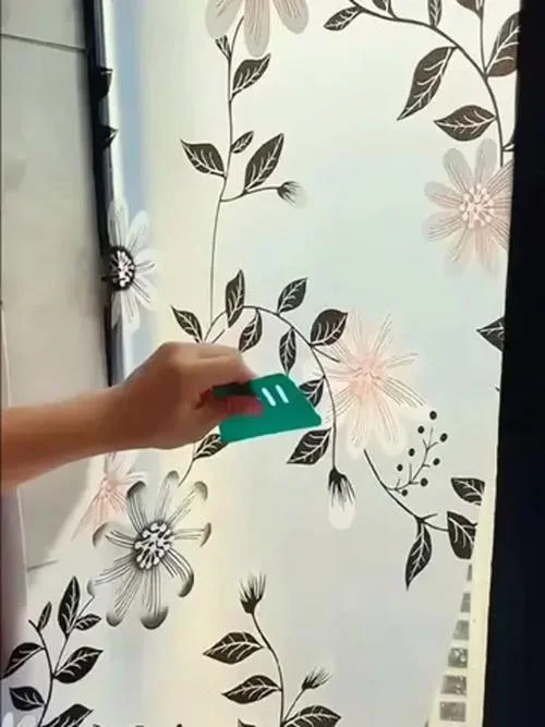 玻璃上的贴纸叫什么_2