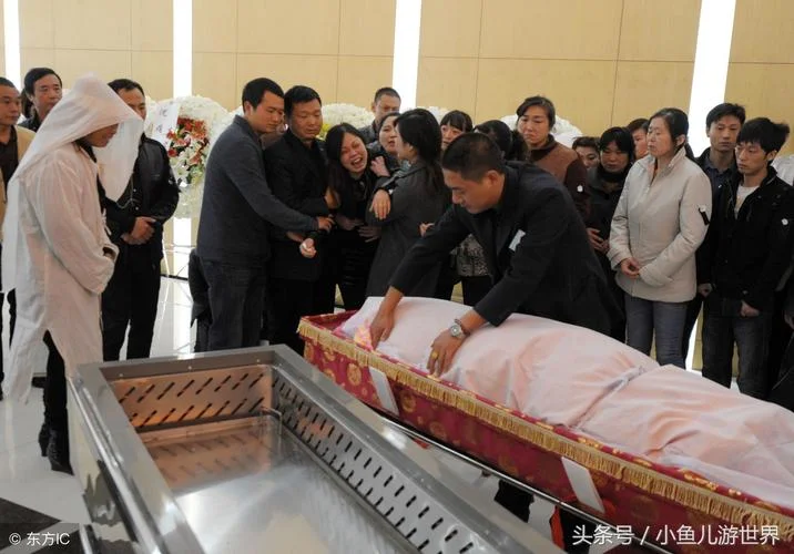 做梦和死人吵架意味着什么_2