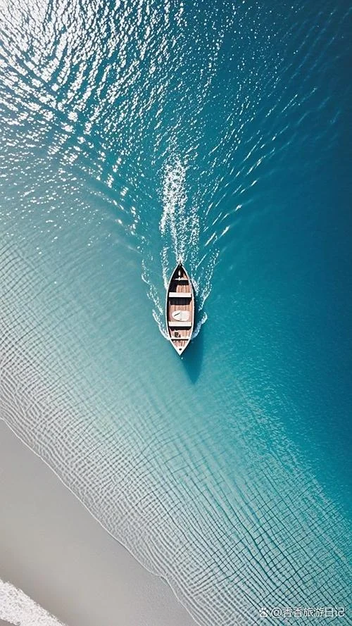 梦到在海上坐船_1