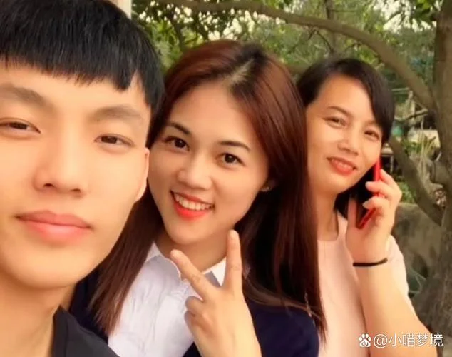 妈妈的大姐叫什么_1