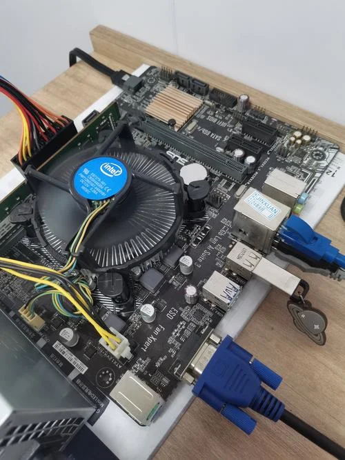 技嘉z170xud3哪年上市_2