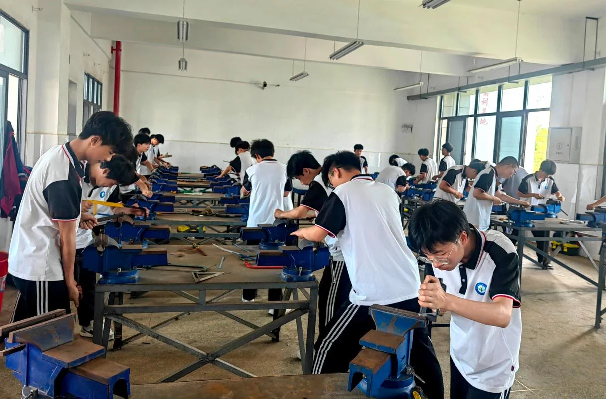 淮安市果林中学-淮安果林中学