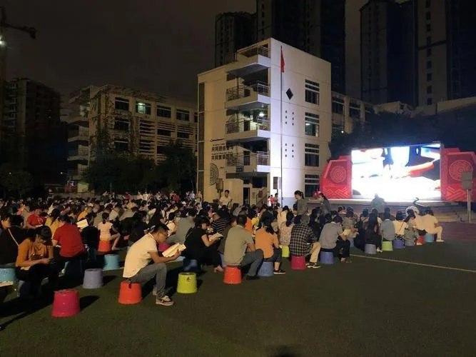 南宁龙堤中学_1