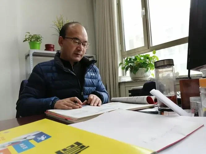 酒泉市第一中学老师-酒泉一中教师