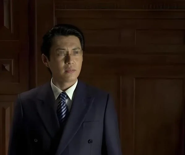 伪装者明楼历史原型-明楼原型戴笠
