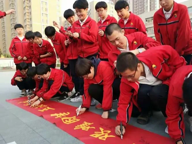 纪录片《艺考路上》_1