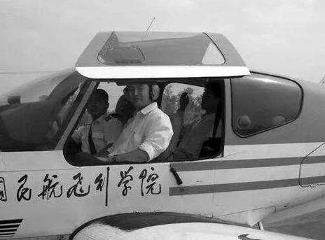 求伯君个人历史_1