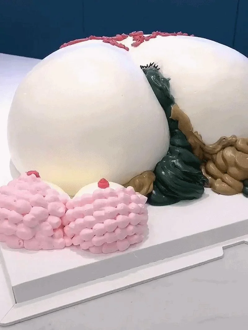 梦见蛋糕里有人头_2