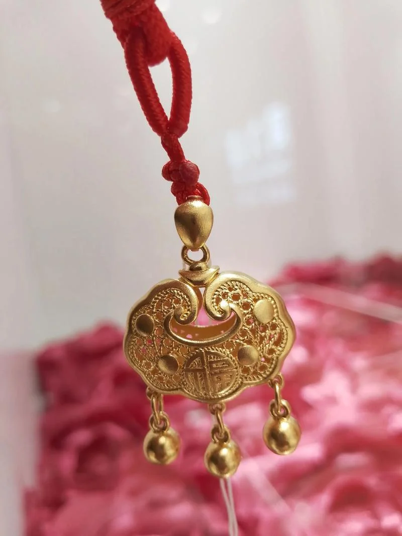 侄女过满月送什么礼物-侄女满月礼送什么