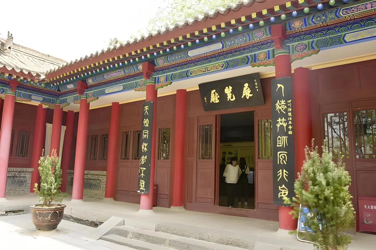 蓝天县旅游景点线路图_1