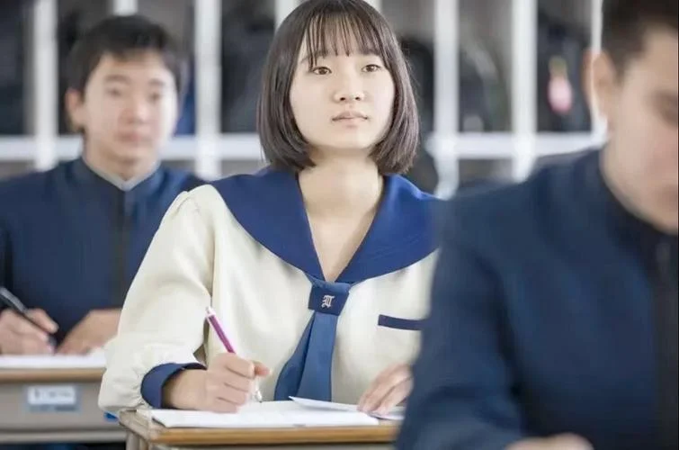芥末留学电话_2
