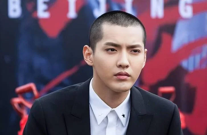 关于吴亦凡的说说-关于吴亦凡的说说