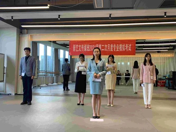 播音艺考培训学校_2