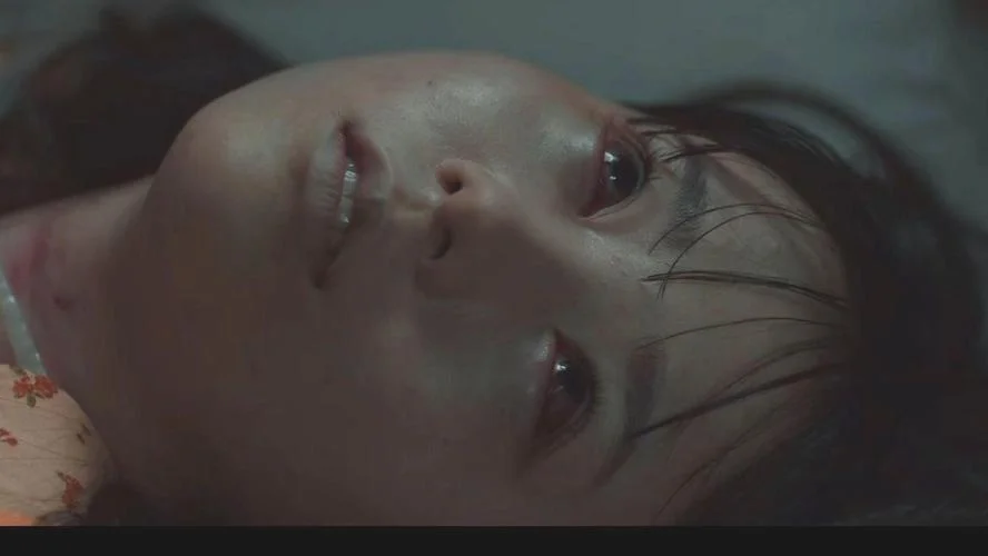 女人做梦梦见自己死了_2