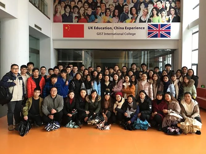 青岛大学首届留学生-青大首届留学生