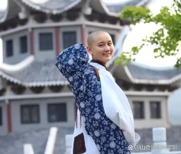 梦见女儿从外地回来了-梦回女儿外地归来