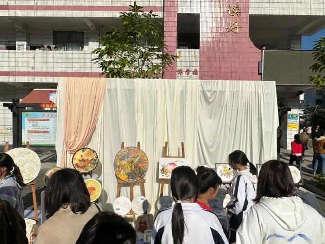 肇庆市实验中学招生_1