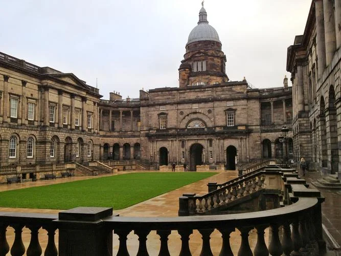 英国爱丁堡大学怎么样_2