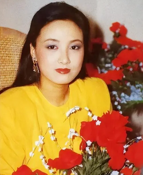张国立妻子叫什么_1