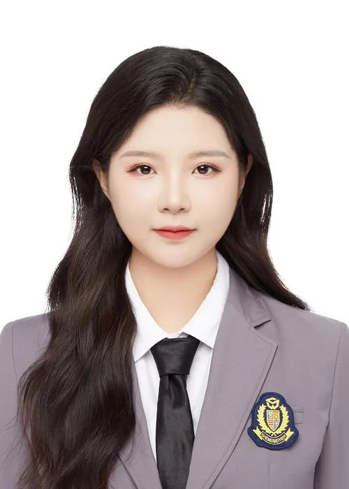 留学顾问上班服装_1