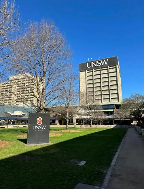 英国威尔士大学,新港_1