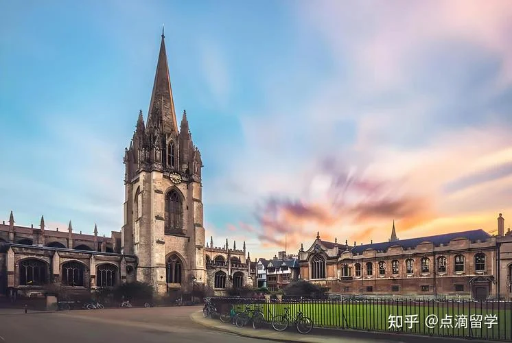英国文科好的大学-英国顶尖文科院校