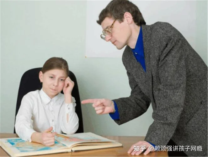 初中学生以不上学威胁家长_2
