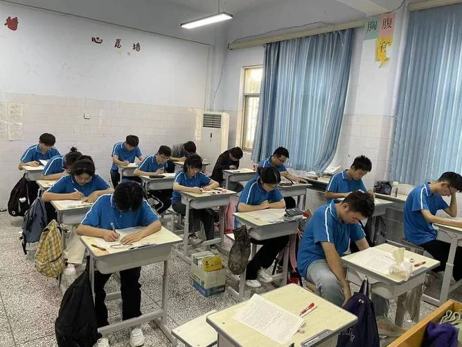 郑州艺术生文化培训班_2
