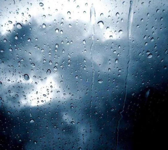 已婚女人梦见下小雨-已婚女子梦遇小雨