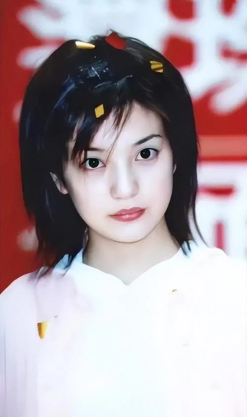 赵薇多大了_2
