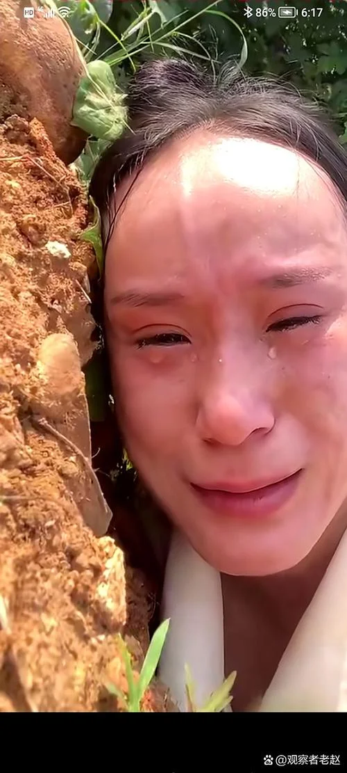 梦见女儿死去母亲大哭_1