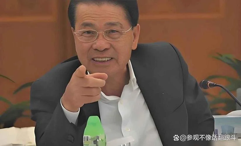 美的原老总叫什么名字_1