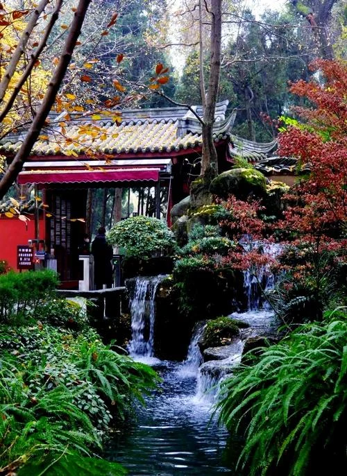 成都著名旅游的景点有什么-成都著名旅游景点有哪些