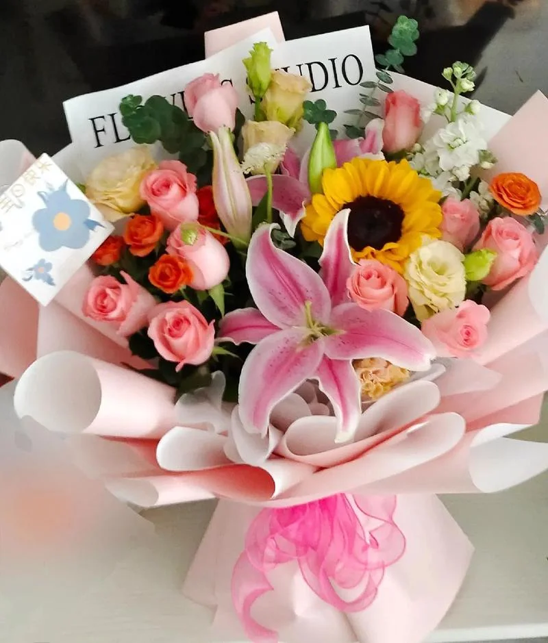闺蜜生日送什么鲜花_1