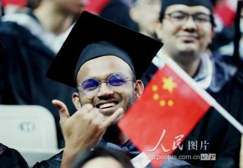 苏州海外留学生落户_1