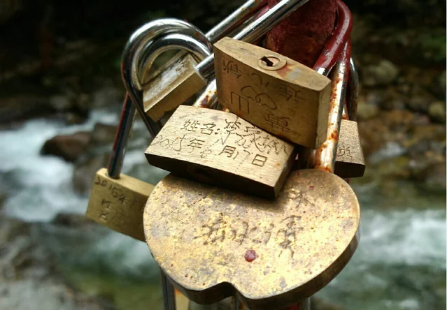翡翠谷旅游攻略_1