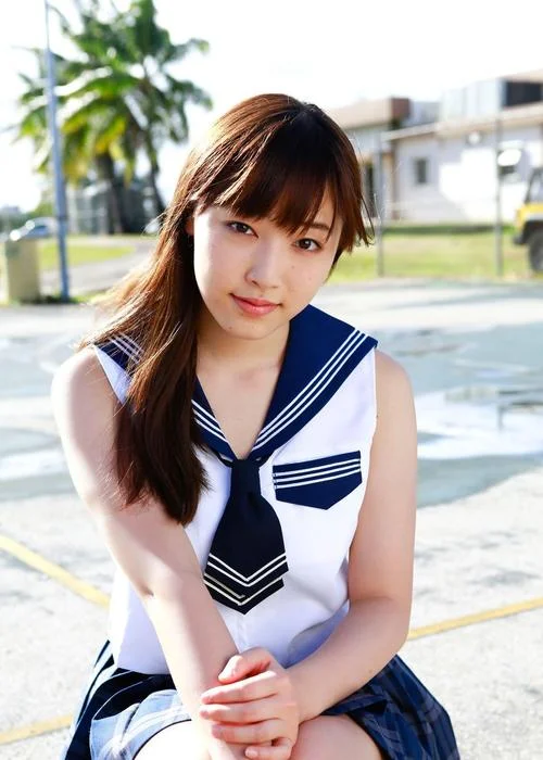 日本中文女大学生_1