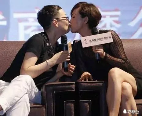 梦到和同性接吻_1