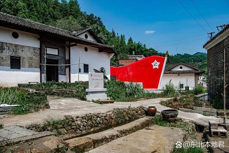 关于红色的景点-红色旅游胜地