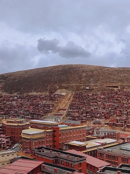 重庆自驾游色达旅游攻略_1