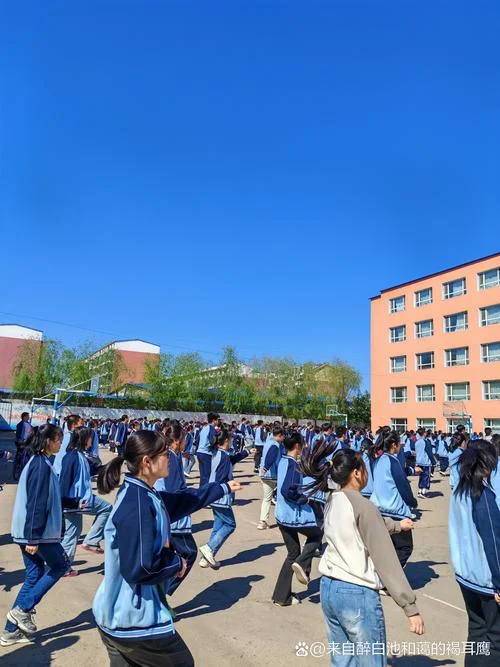 萨尔阔布中学_2