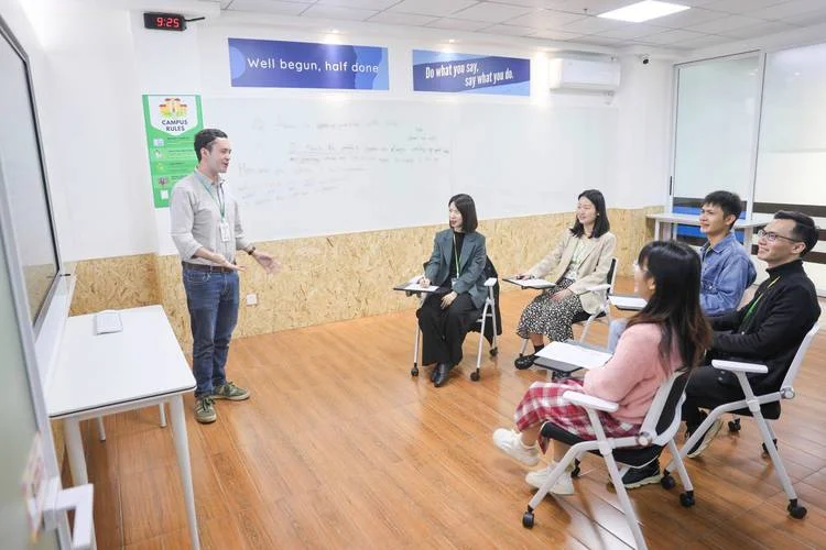 英国斯特灵大学语言班_2