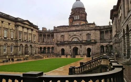 英国大学体检学院官网_2