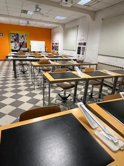 大一想去意大利留学_1