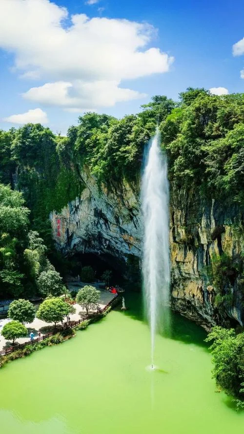 溶洞景点大全-100 种溶洞景点