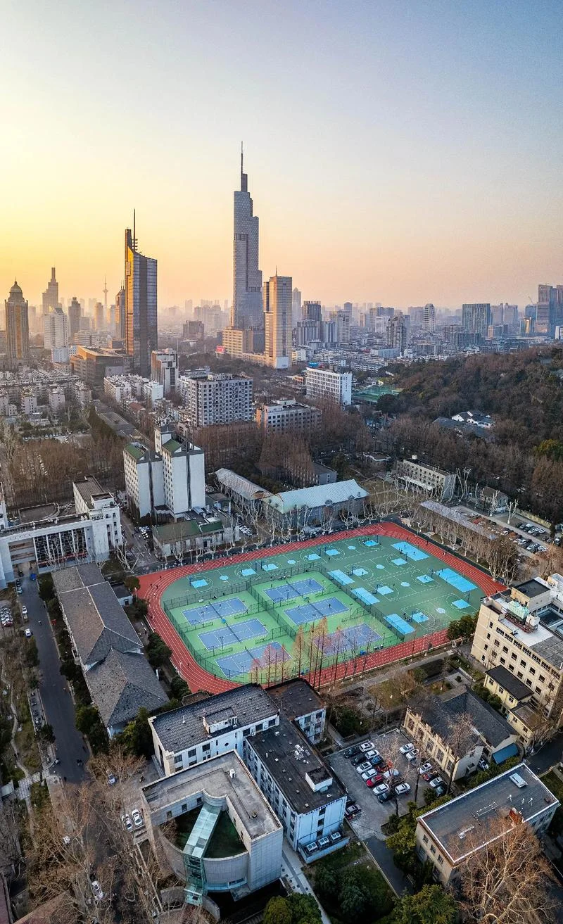 杭州东南中学2021-杭州东南中学 2021