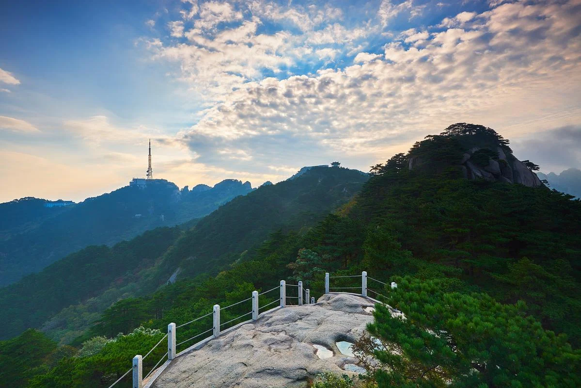 湾里旅游景点-湾里旅游必去景点
