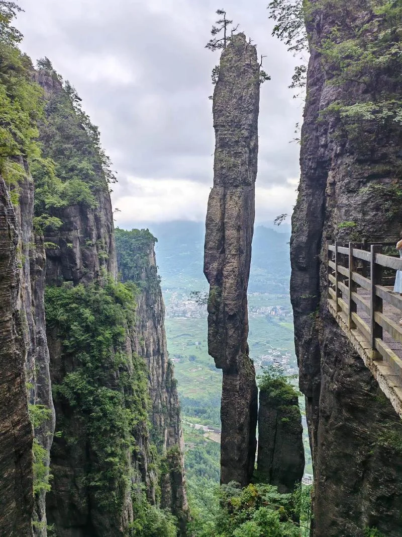 恩施大峡谷叫什么山_1